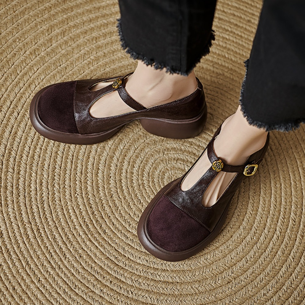 Damskie mokasyny ze skóry natu – Leather Classic Strap recenzja i cena