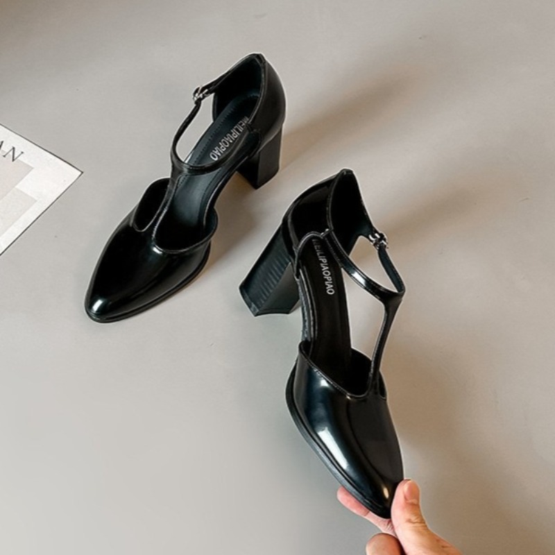 Czarne szpilki Mary Jane, dams – Leather Classic Strap recenzja i cena